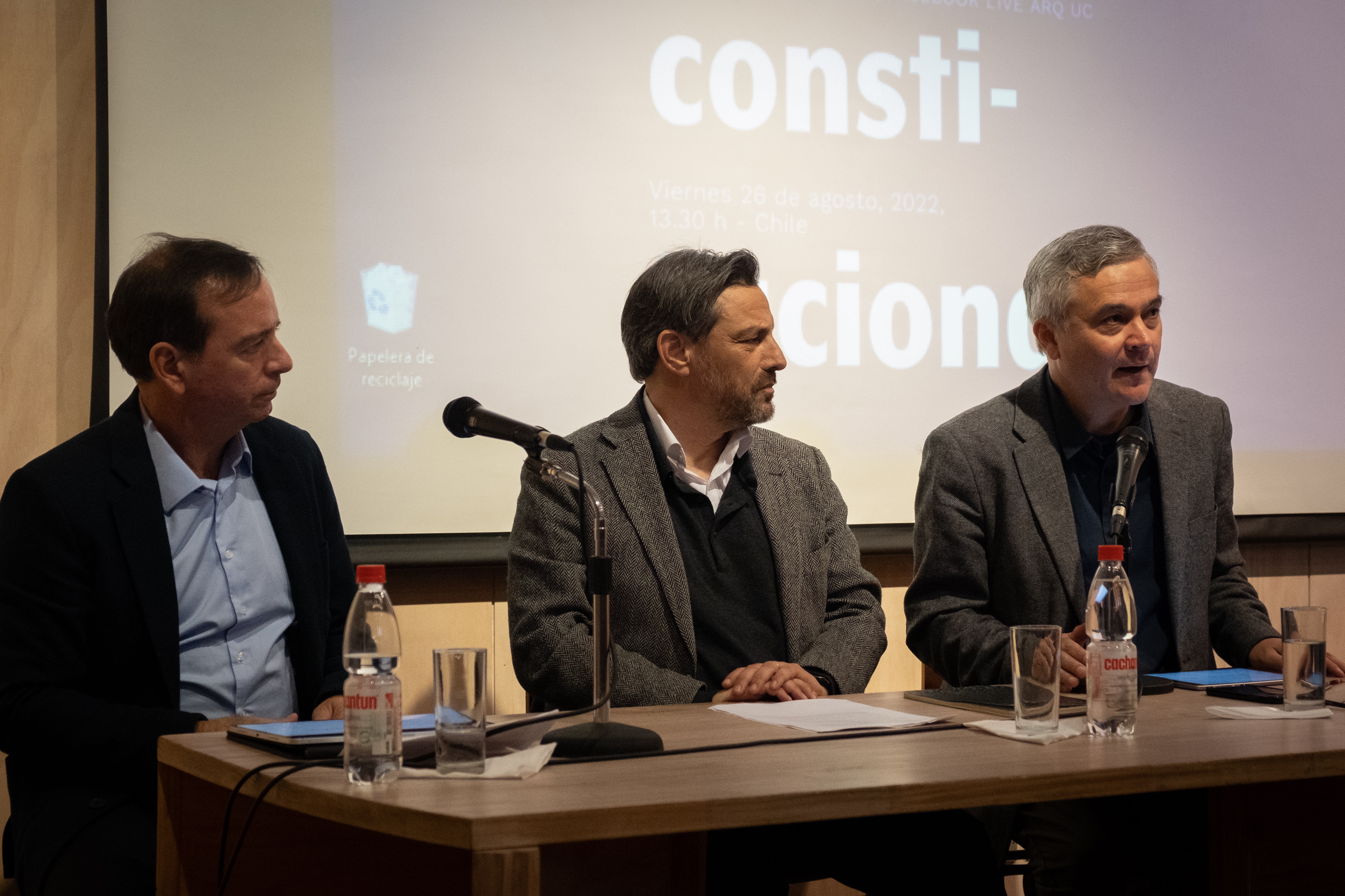 220826_Foro_Constitucional_sesión_1_01.jpg