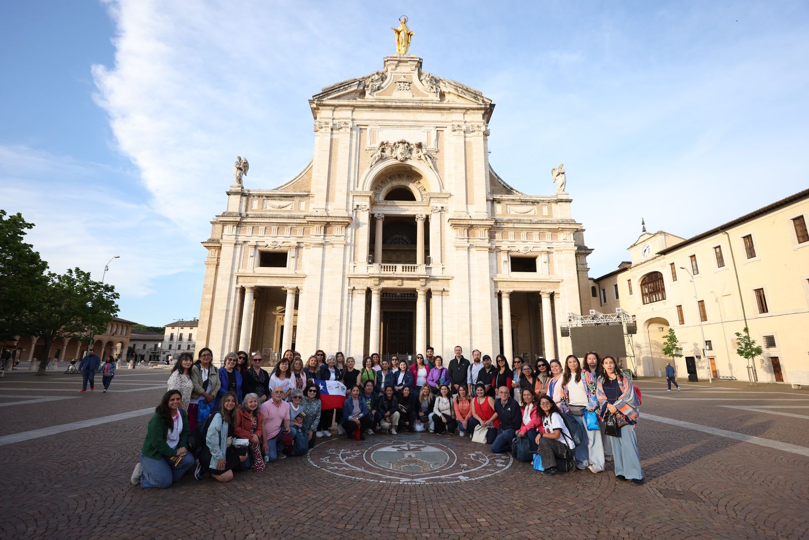 Delegacion_Basilica_de_Nuestra_Senora_de_Los_Angeles_-_Asis_Roma.jpeg